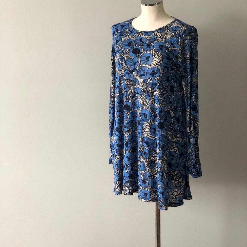 GLAMOROUS floral tunic top